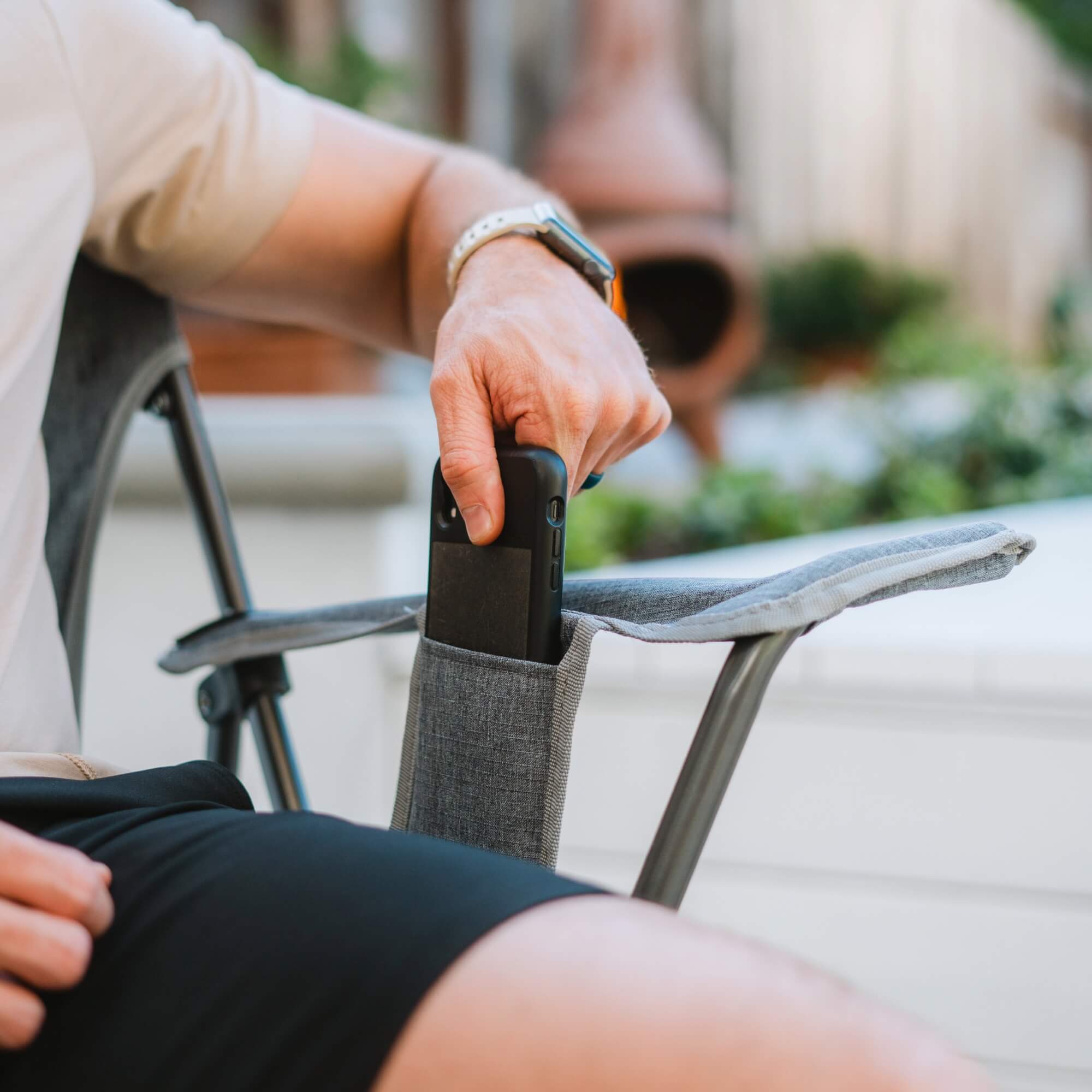 Ergonomic Portable Comfort Quad Chair - Folding Rocking Chair - Perfect for Tailgating Detail