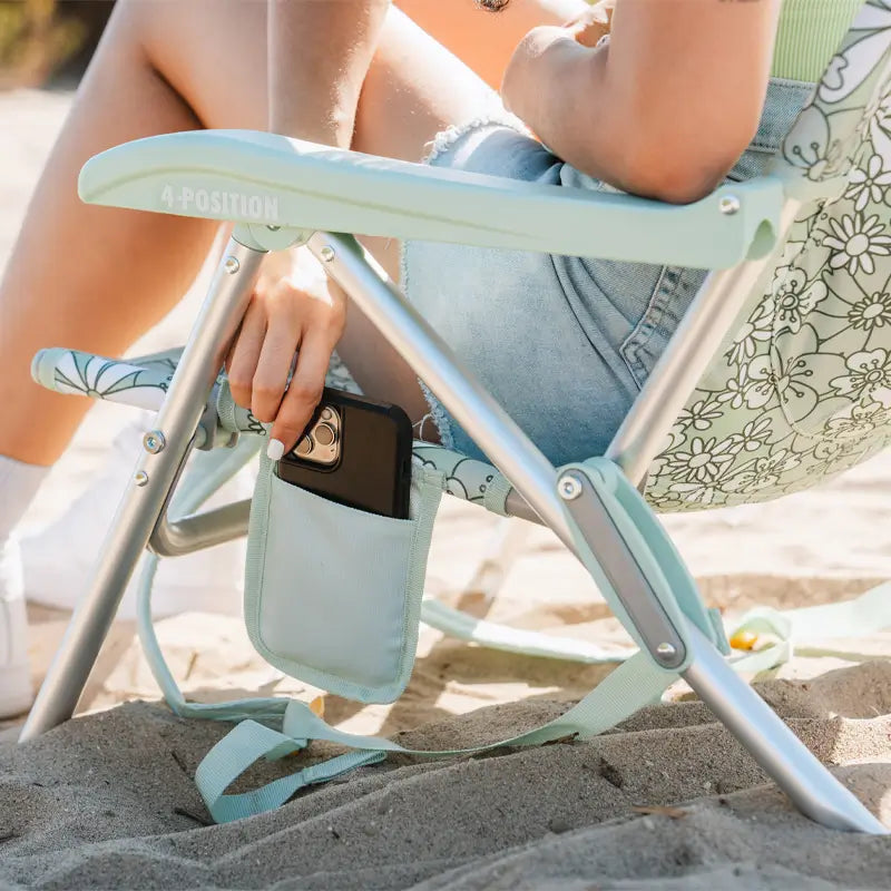 Ultra-Comfortable Backpack Beach Chair - Rocker Chair for Camping & Lawns Detail