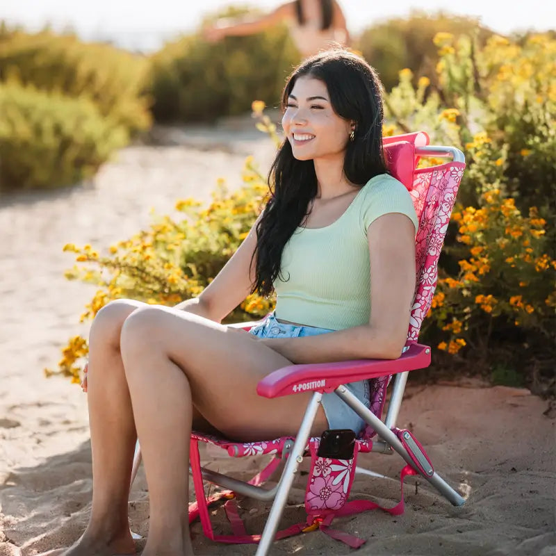 Ultra-Comfortable Backpack Beach Chair - Rocker Chair for Camping & Lawns Detail