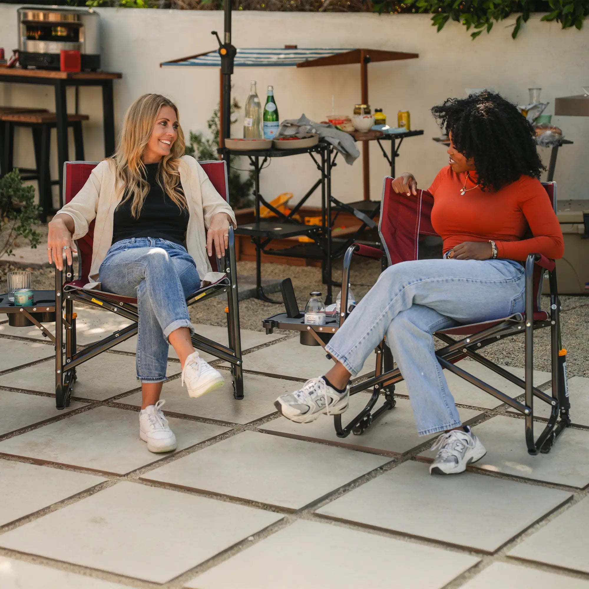 Ultra-Comfortable Freestyle Rocker XL with Side Table - Rocker Chair for Camping & Lawns Detail