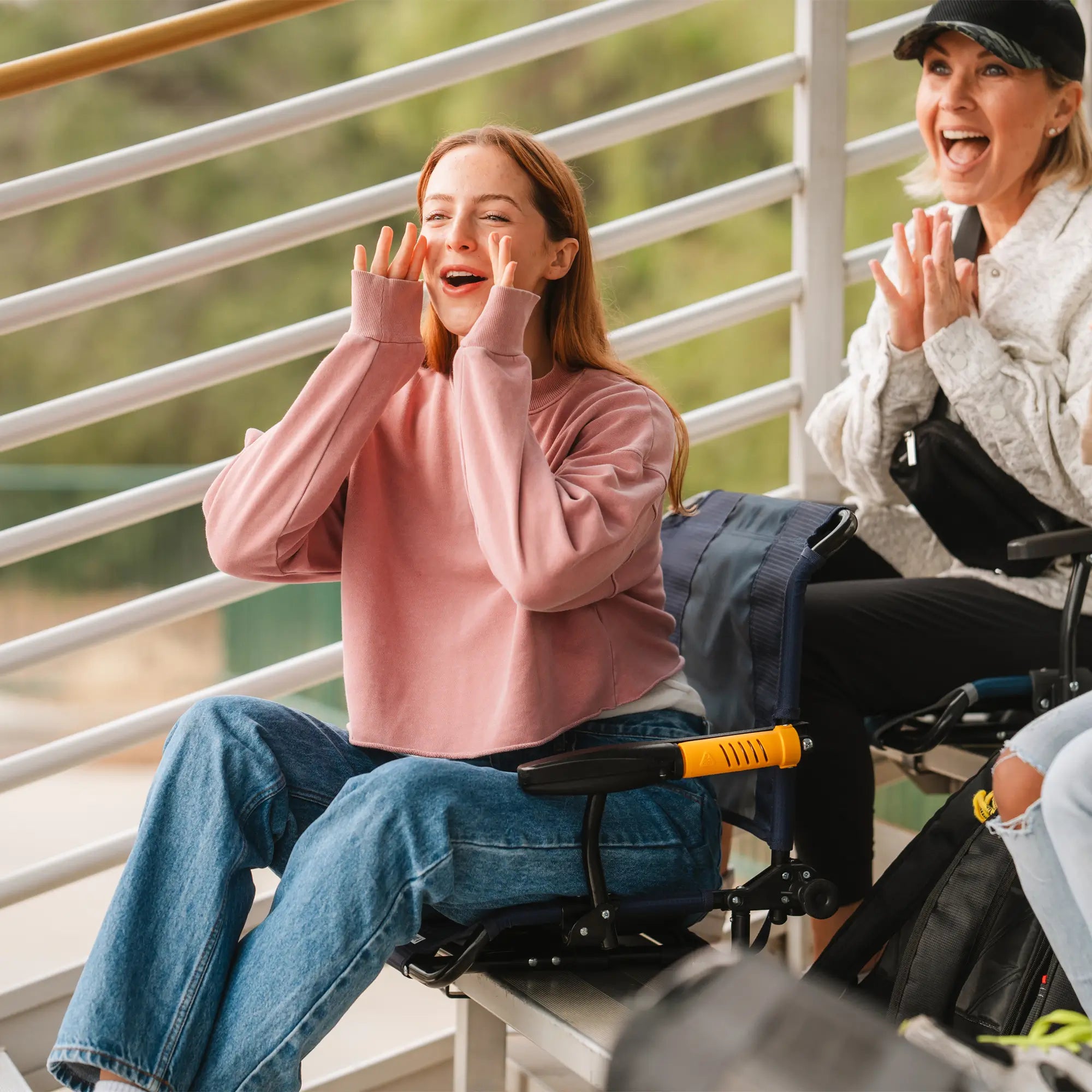 Ultra-Comfortable Stadium Rock-Cliner - Folding Rocking Chair - Perfect for Tailgating Detail