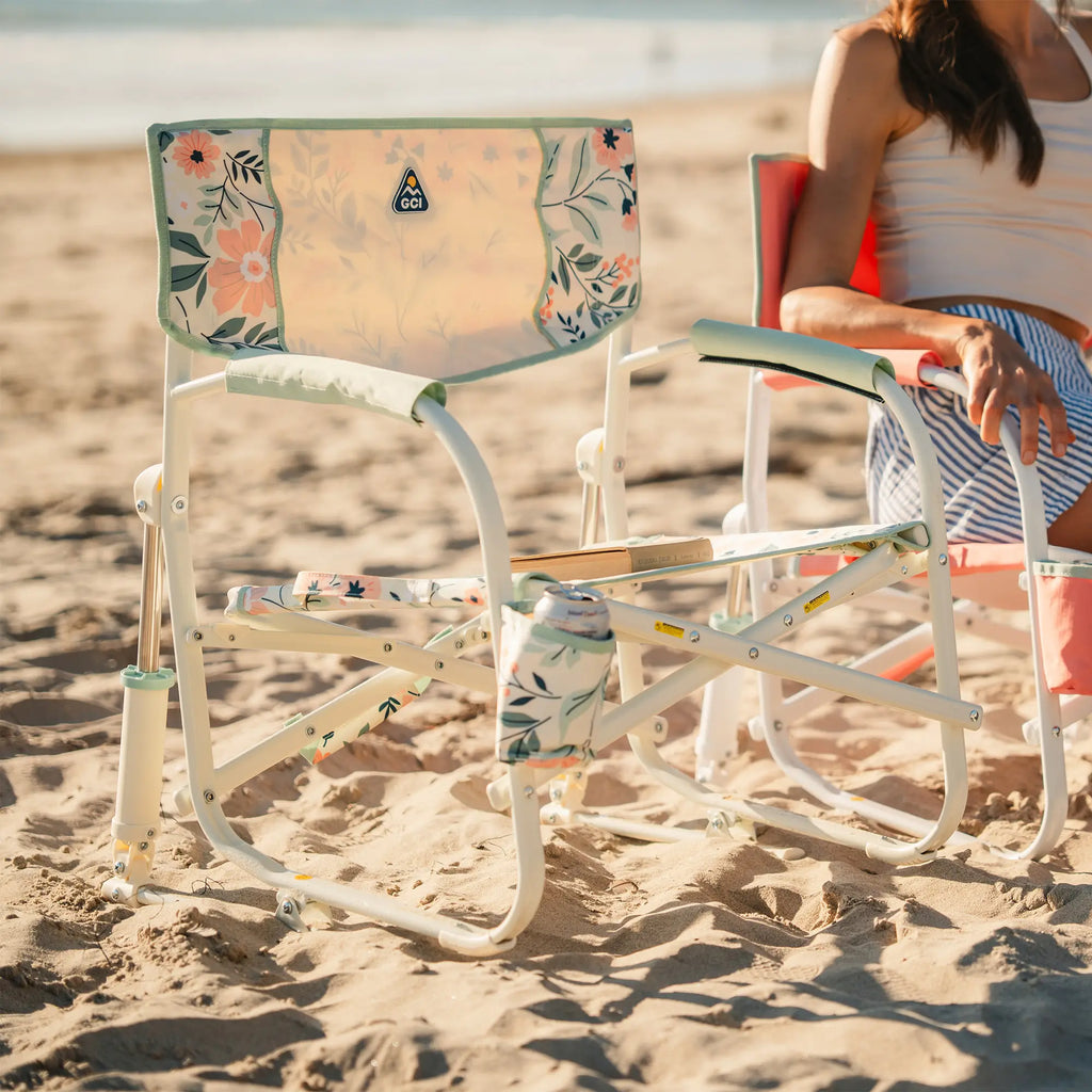 Premium All-Weather Grab & Go Rocker - Rocker Chair for Camping & Lawns Detail