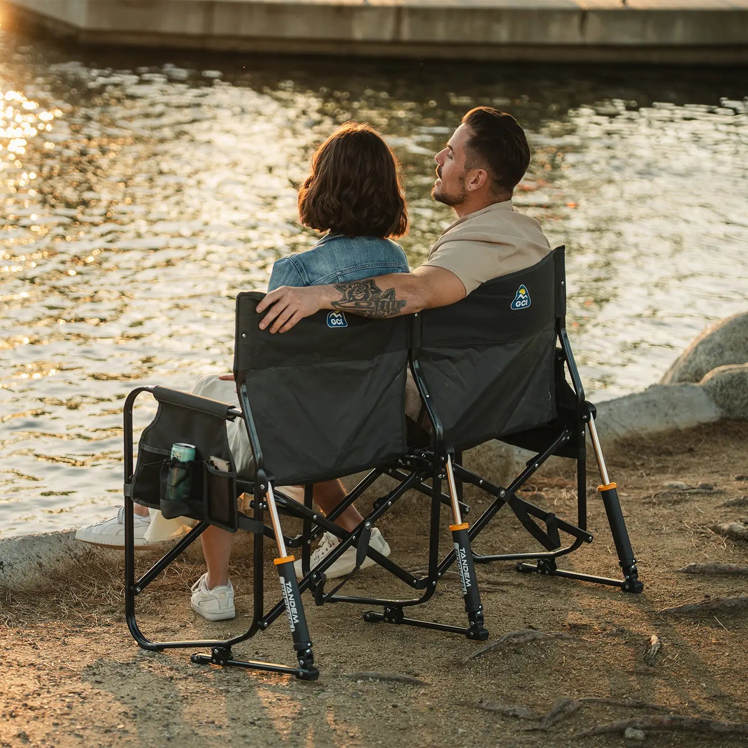 Ultra-Comfortable Tandem Rocker - Camp Rocker Chair for Fishing & Beach Trips Detail