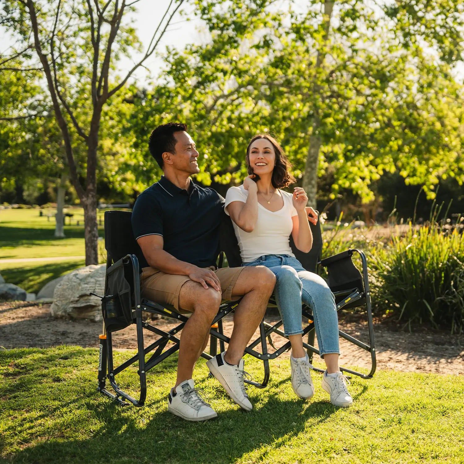 Ultra-Comfortable Tandem Rocker - Camp Rocker Chair for Fishing & Beach Trips Detail