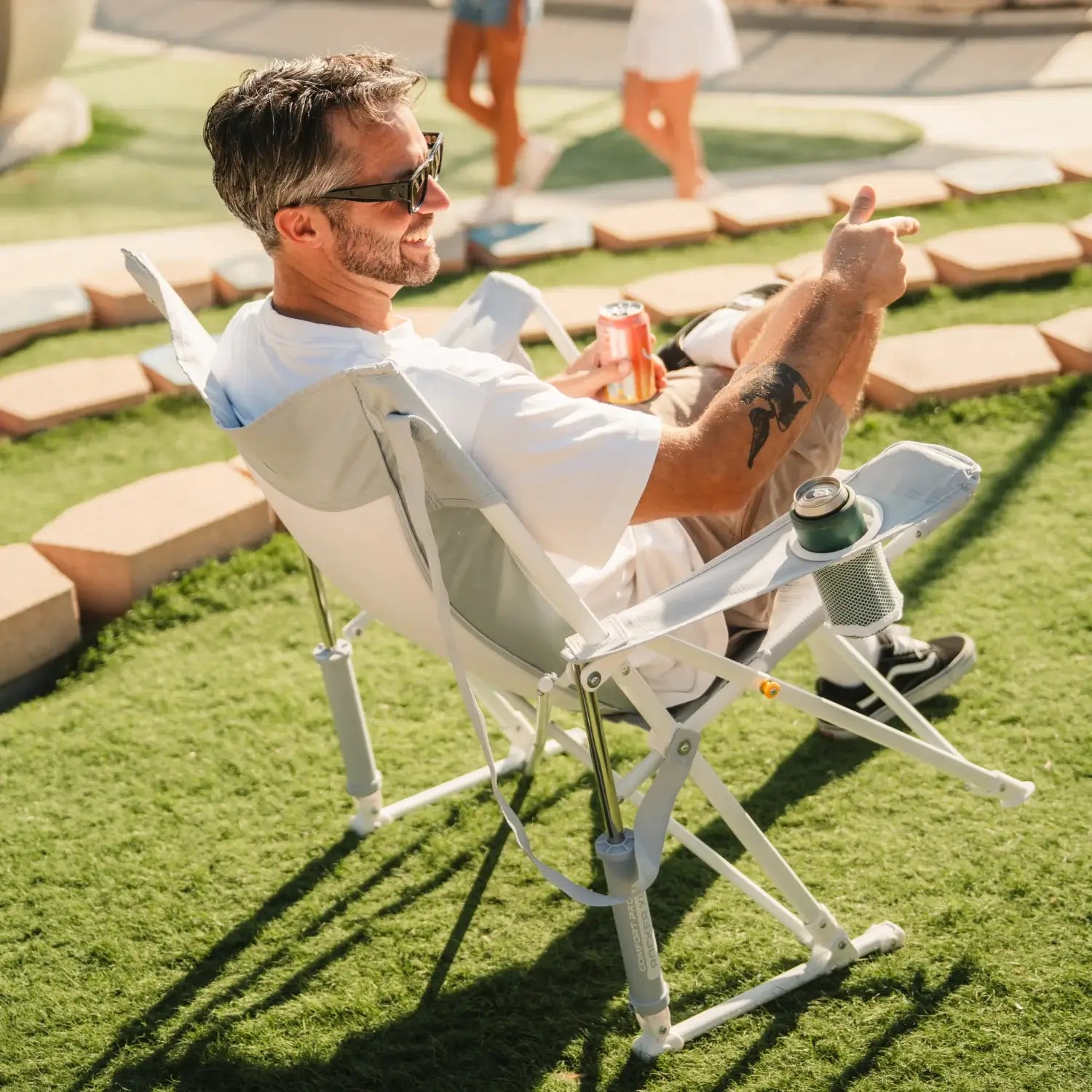 Ergonomic Portable Comfort Pro Rocker XL - Folding Rocking Chair - Perfect for Tailgating Detail