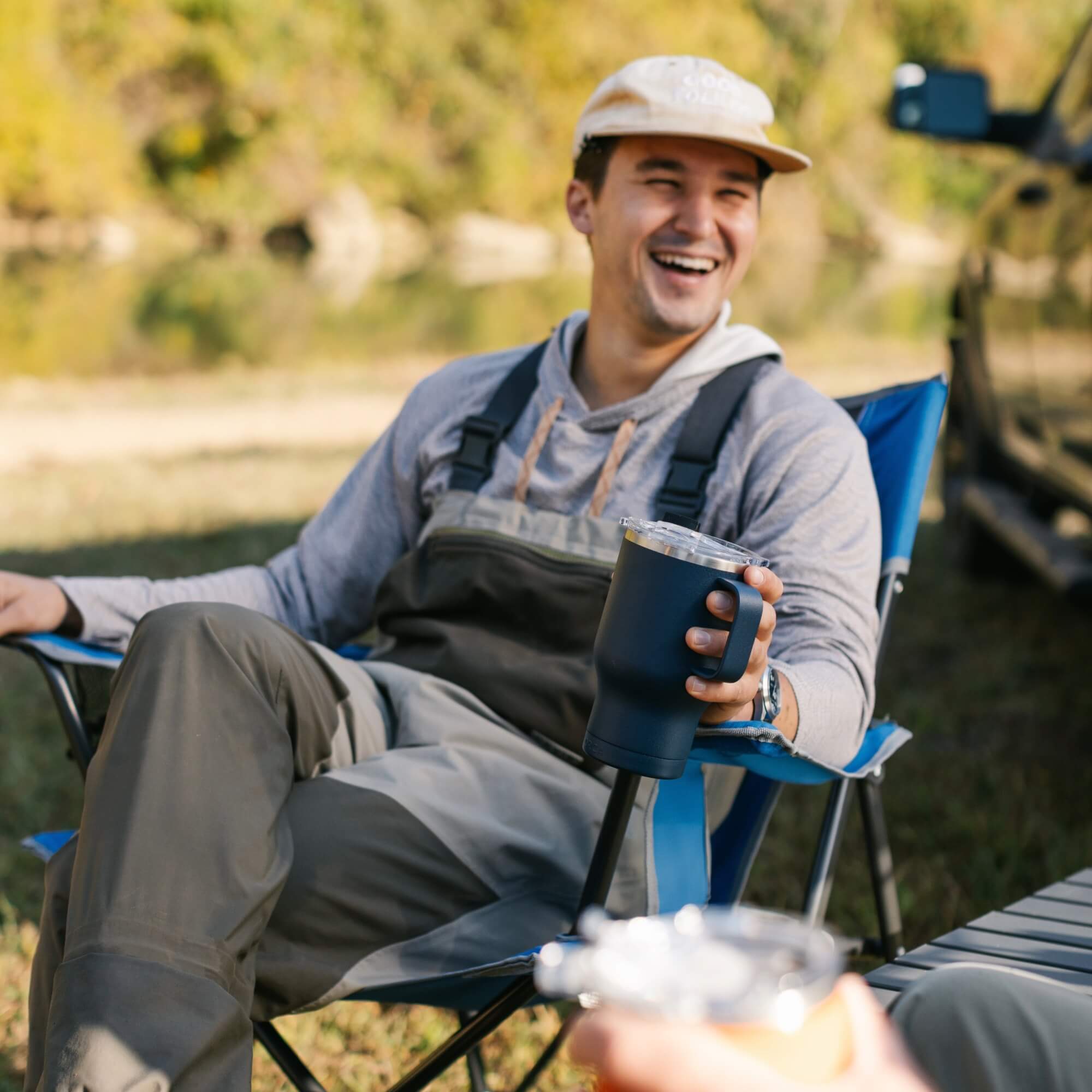 Ergonomic Portable Comfort Quad Chair - Folding Rocking Chair - Perfect for Tailgating Detail